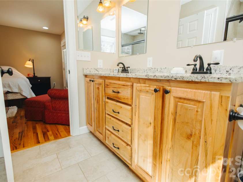 160 Winsome Forest Drive, Nebo, NC 28761.  MLS# CAR4360484, YatesRealty ID 9012. 