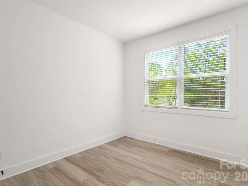 4431 Fair Street, Charlotte, NC 28208.  MLS# CAR4365773, YatesRealty ID 9013. 