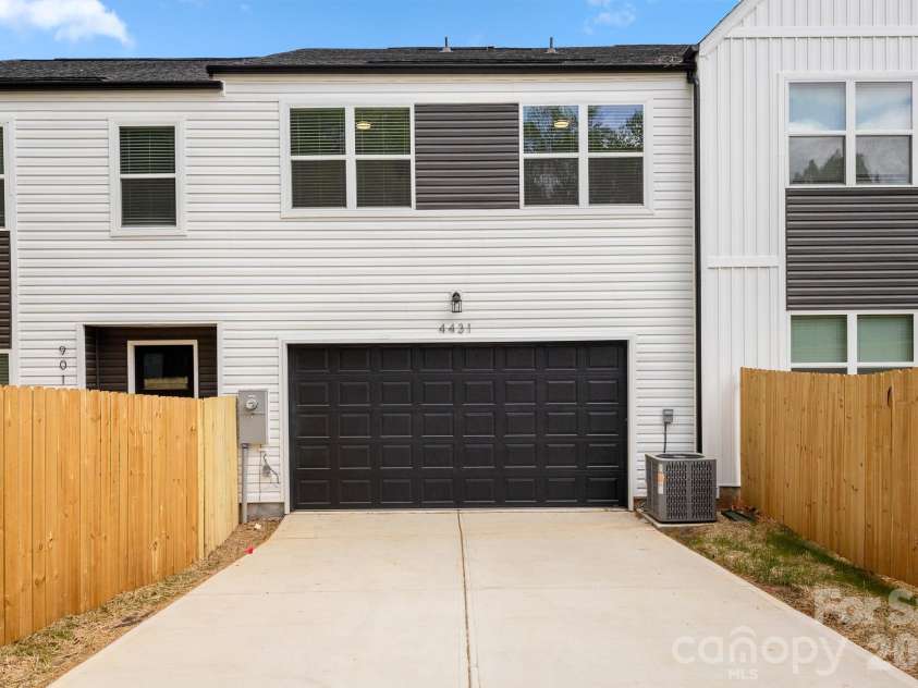 4431 Fair Street, Charlotte, NC 28208.  MLS# CAR4365773, YatesRealty ID 9013. 