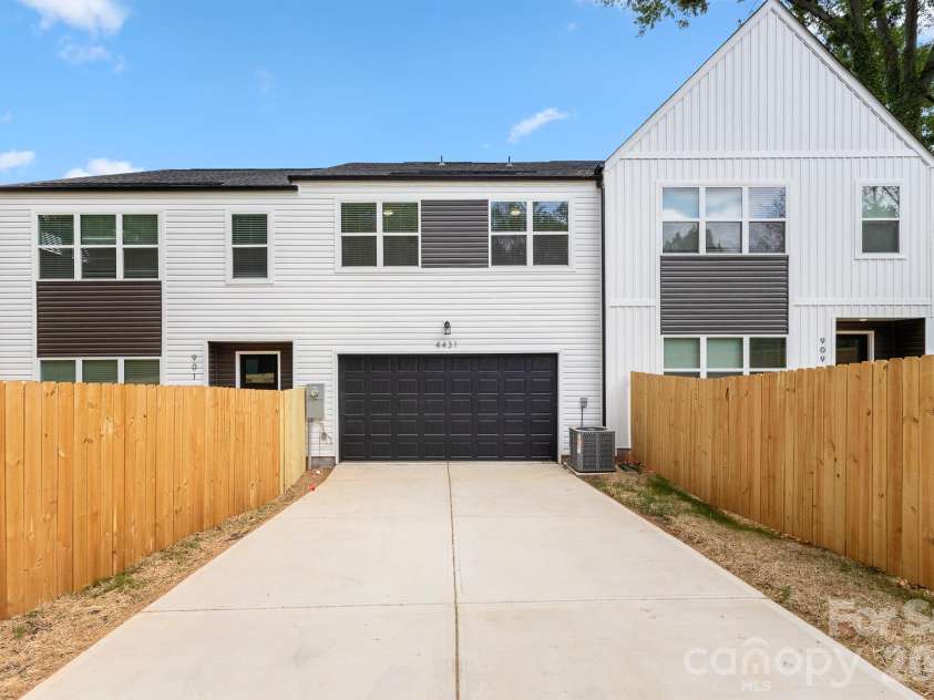4431 Fair Street, Charlotte, NC 28208.  MLS# CAR4365773, YatesRealty ID 9013. 
