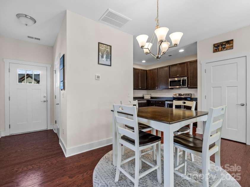 66 Cardwell Lane, Fletcher, NC 28732.  MLS# CAR4230904, YatesRealty ID 9013. 
