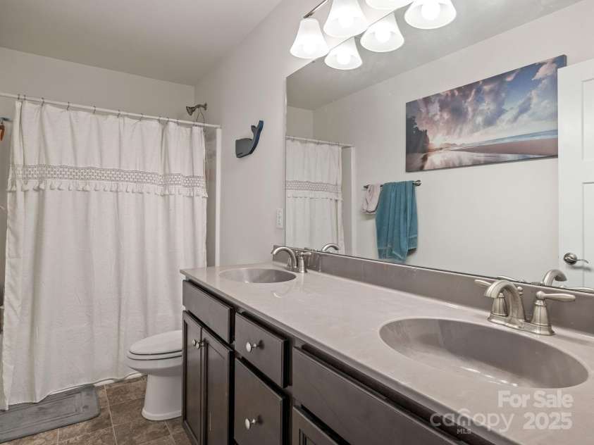 66 Cardwell Lane, Fletcher, NC 28732.  MLS# CAR4230904, YatesRealty ID 9013. 