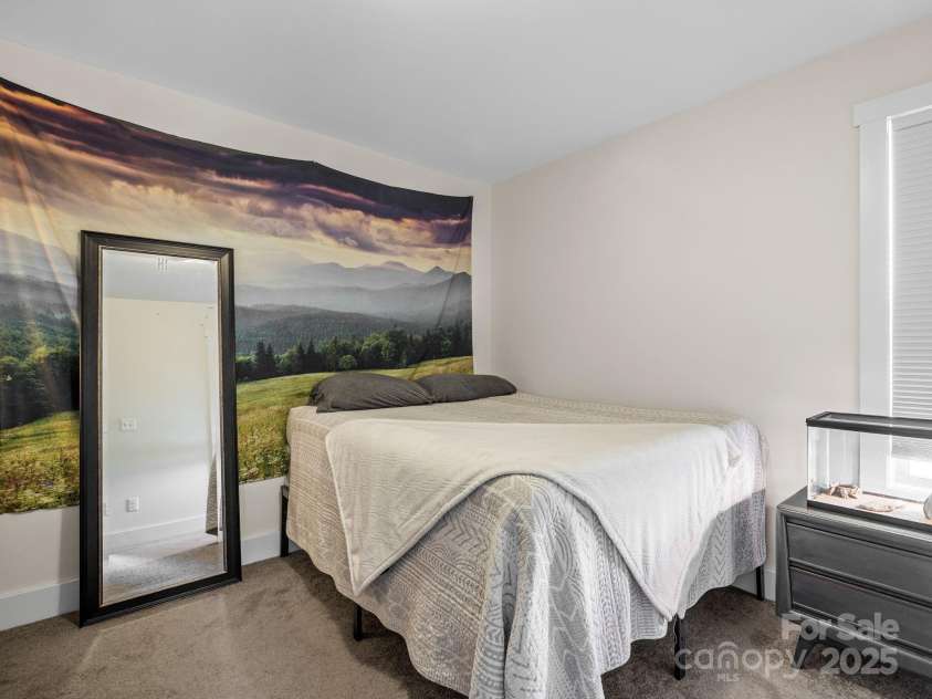 66 Cardwell Lane, Fletcher, NC 28732.  MLS# CAR4230904, YatesRealty ID 9013. 