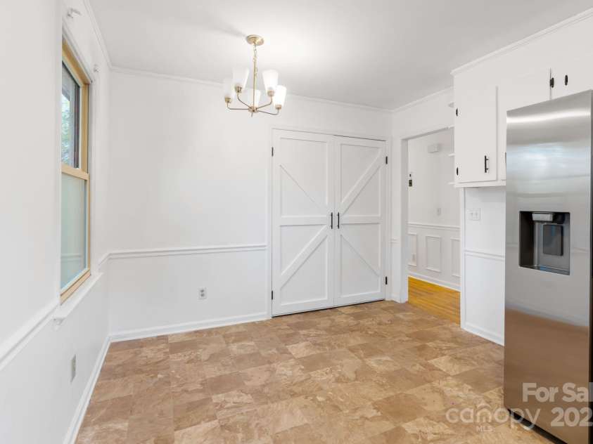 1483 Runabout Road, Pfafftown, NC 27040.  MLS# CAR4250556, YatesRealty ID 9014. 