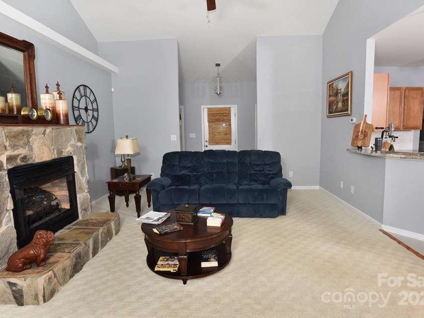 179 Hazelwood Drive, Mocksville, NC 27028.  MLS# CAR4155732, YatesRealty ID 9016. 