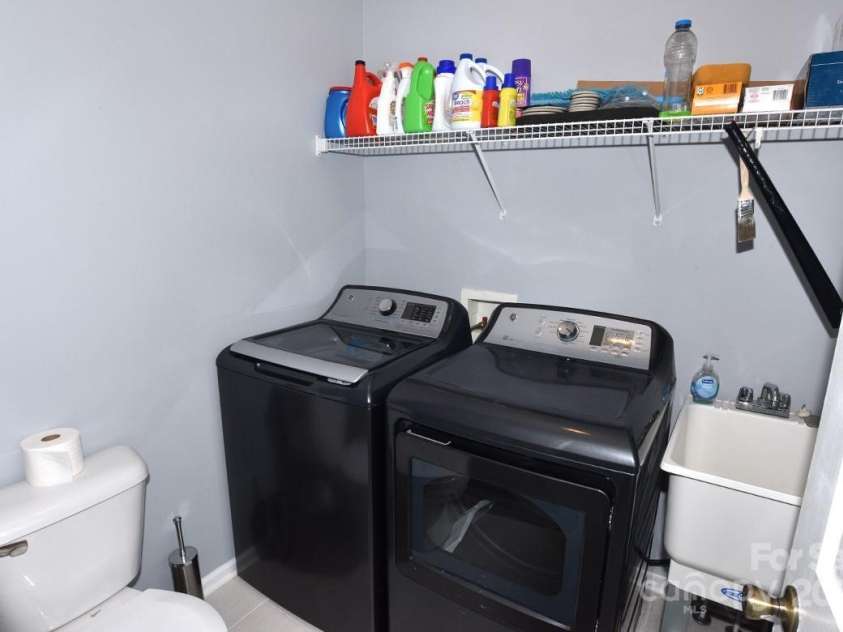 179 Hazelwood Drive, Mocksville, NC 27028.  MLS# CAR4155732, YatesRealty ID 9016. 