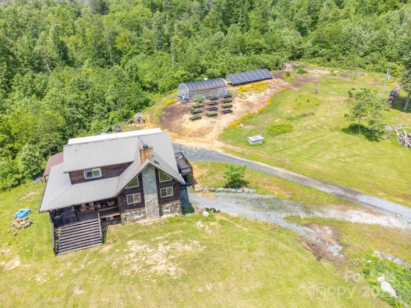 146 Green Briar Lane, Green Mountain, NC 28740.  MLS# CAR4287422, YatesRealty ID 9017. 
