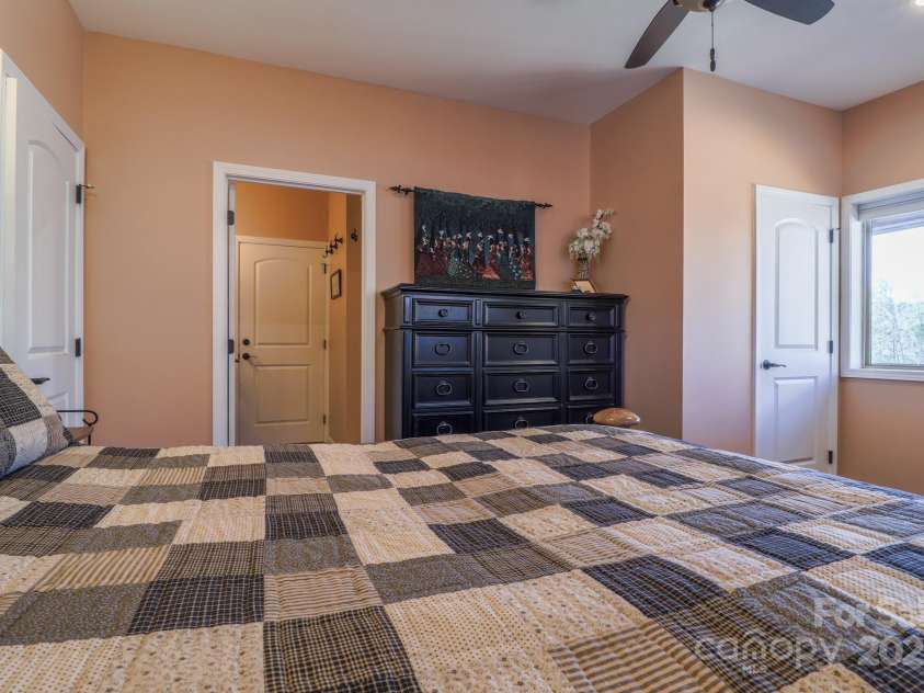 146 Green Briar Lane, Green Mountain, NC 28740.  MLS# CAR4287422, YatesRealty ID 9017. Door To Ensuite Bath