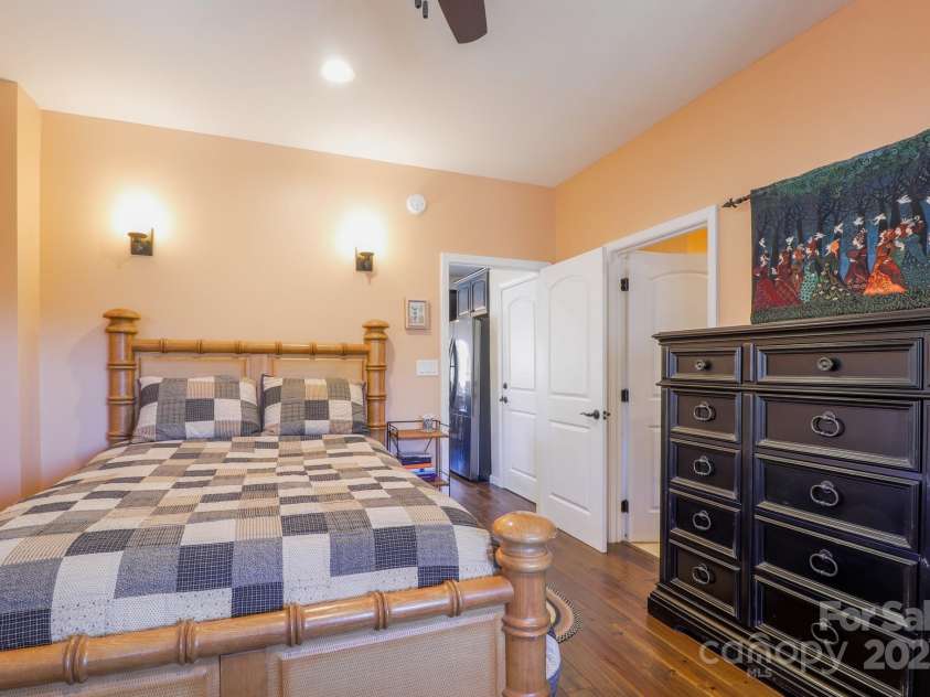 146 Green Briar Lane, Green Mountain, NC 28740.  MLS# CAR4287422, YatesRealty ID 9017. Main Level Bedroom, ensuite balth to right