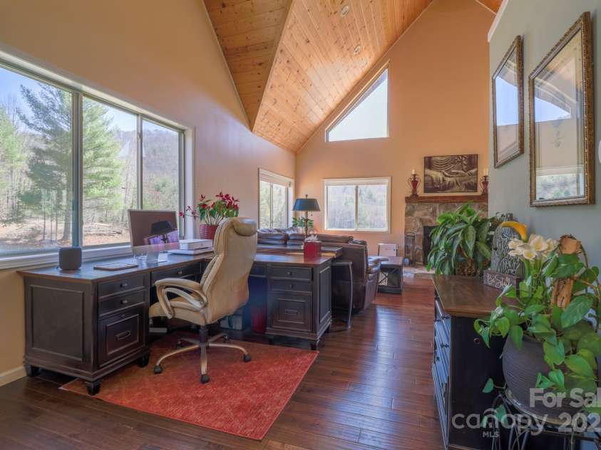 146 Green Briar Lane, Green Mountain, NC 28740.  MLS# CAR4287422, YatesRealty ID 9017. Main Level Office to Living Area