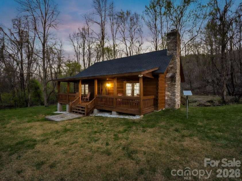 175 Pink Campbell Road, Landrum, SC 29356.  MLS# CAR4359870, YatesRealty ID 9018. 