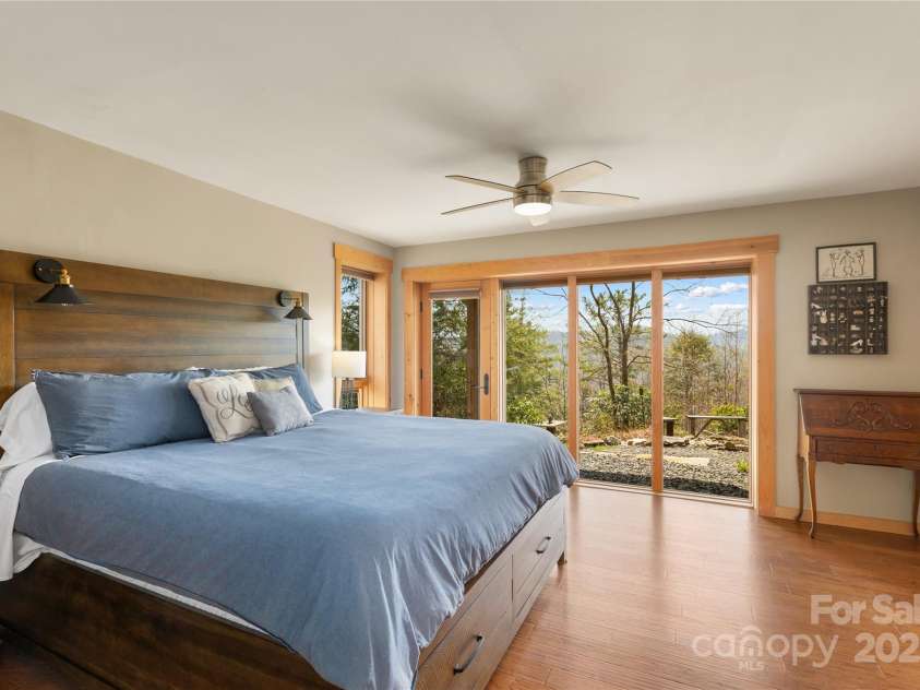 263 Mine Cove Road, Spruce Pine, NC 28777.  MLS# CAR4244163, YatesRealty ID 9018. 