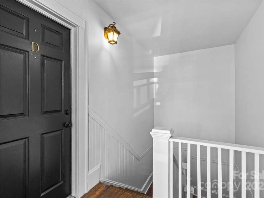 1517 Cleveland Avenue, Charlotte, NC 28203.  MLS# CAR4232687, YatesRealty ID 9019. 