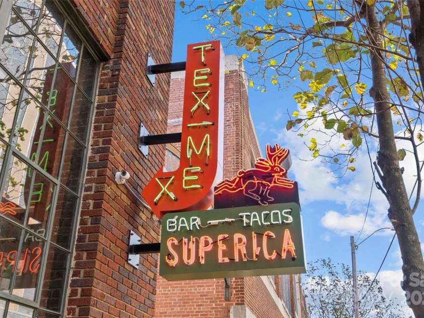 1517 Cleveland Avenue, Charlotte, NC 28203.  MLS# CAR4232687, YatesRealty ID 9019. 