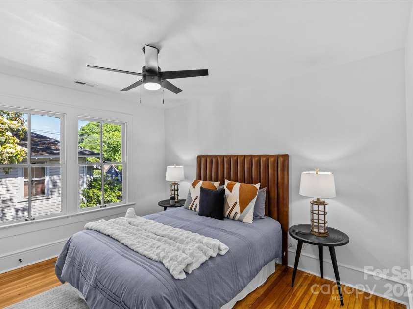 1517 Cleveland Avenue, Charlotte, NC 28203.  MLS# CAR4232687, YatesRealty ID 9019. 