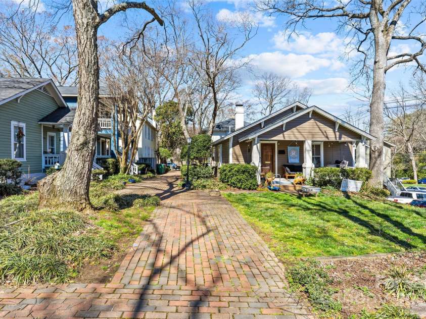 1517 Cleveland Avenue, Charlotte, NC 28203.  MLS# CAR4232687, YatesRealty ID 9019. 