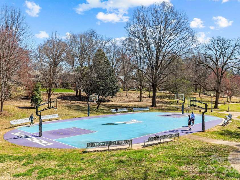 1517 Cleveland Avenue, Charlotte, NC 28203.  MLS# CAR4232687, YatesRealty ID 9019. 