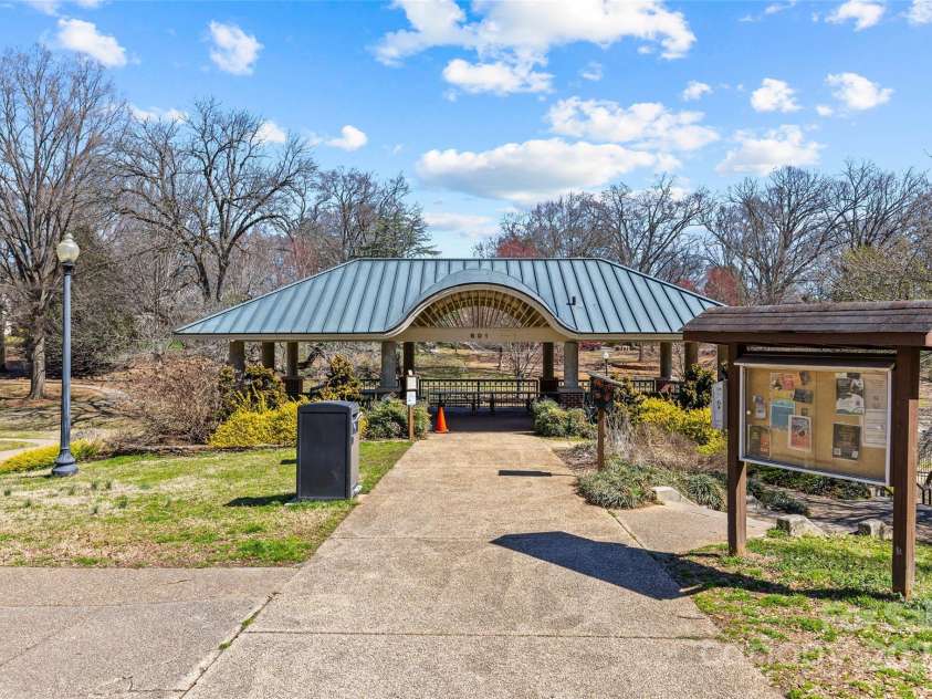 1517 Cleveland Avenue, Charlotte, NC 28203.  MLS# CAR4232687, YatesRealty ID 9019. 