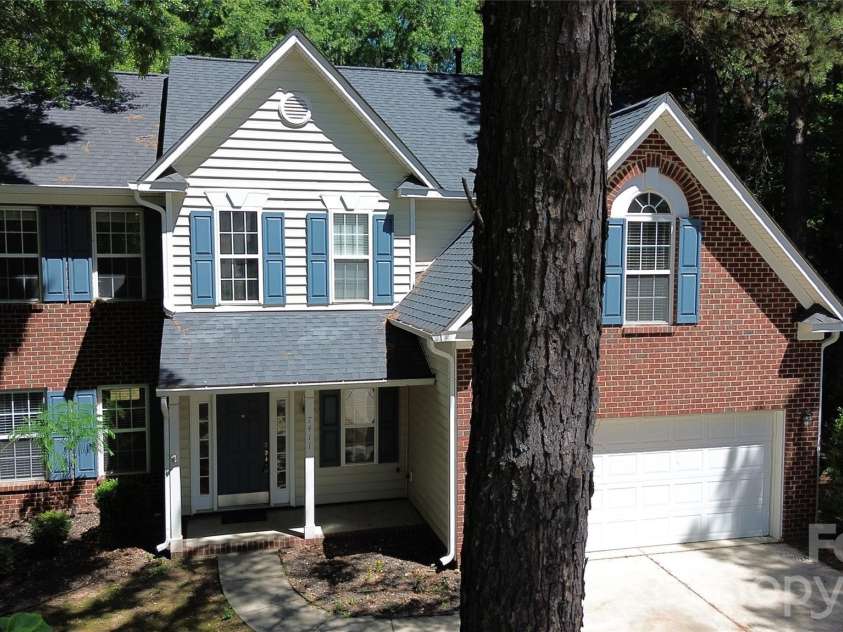7411 Gate Key Court, Stanley, NC 28164.  MLS# CAR4381708, YatesRealty ID 9019. 