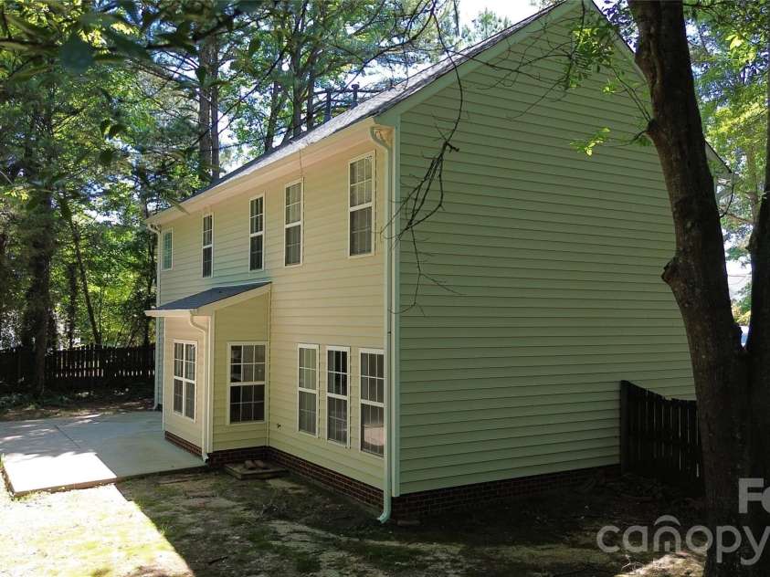 7411 Gate Key Court, Stanley, NC 28164.  MLS# CAR4381708, YatesRealty ID 9019. 