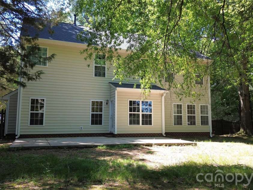 7411 Gate Key Court, Stanley, NC 28164.  MLS# CAR4381708, YatesRealty ID 9019. 
