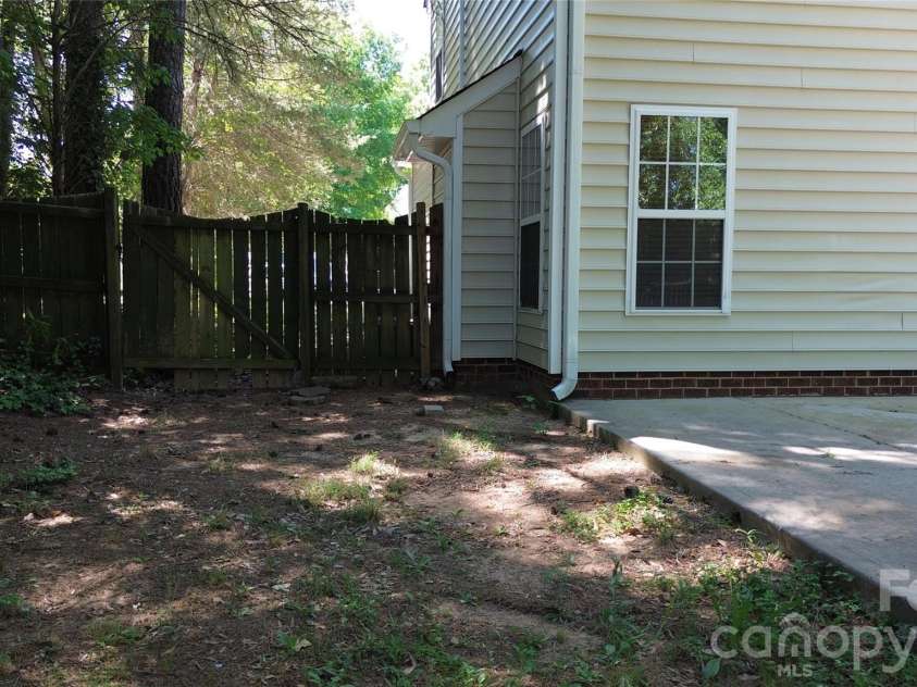 7411 Gate Key Court, Stanley, NC 28164.  MLS# CAR4381708, YatesRealty ID 9019. 