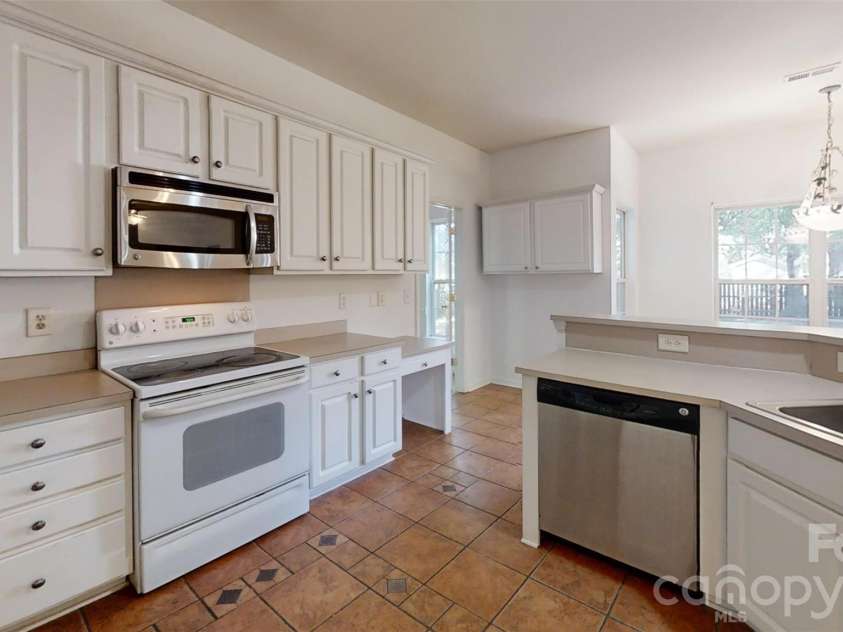 7411 Gate Key Court, Stanley, NC 28164.  MLS# CAR4381708, YatesRealty ID 9019. 