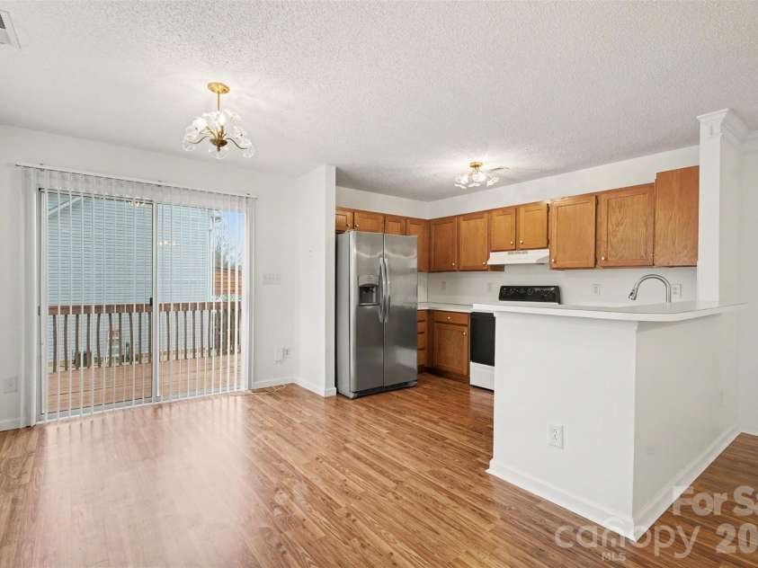 205 Amir Circle, Matthews, NC 28105.  MLS# CAR4356805, YatesRealty ID 9020. Dining Area