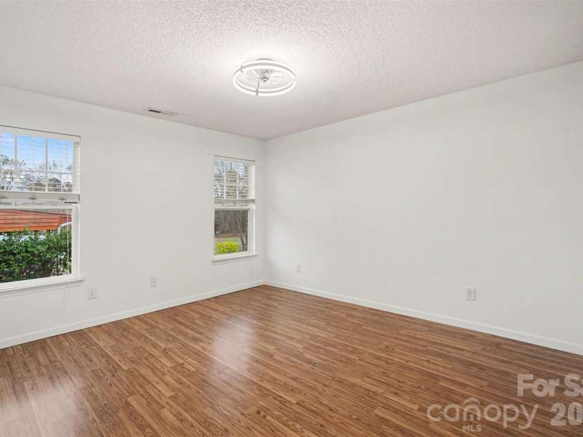 205 Amir Circle, Matthews, NC 28105.  MLS# CAR4356805, YatesRealty ID 9020. Primary Bedroom