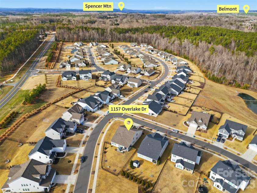 1157 Overlake Drive, Belmont, NC 28012.  MLS# CAR4286954, YatesRealty ID 9021. 