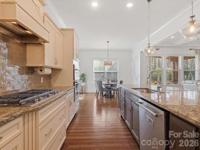 8000 Fallondale Road, Waxhaw, NC 28173.  MLS# CAR4362638, YatesRealty ID 9022. 