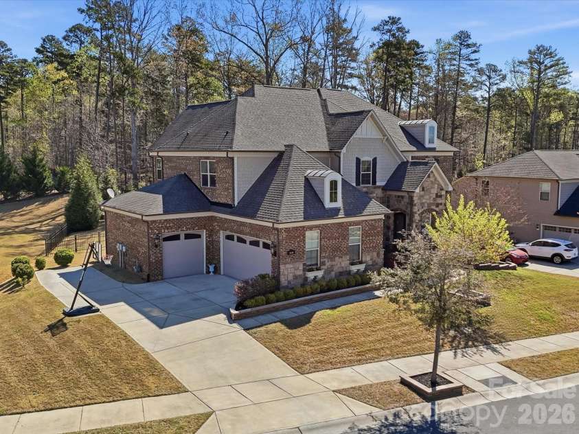 8000 Fallondale Road, Waxhaw, NC 28173.  MLS# CAR4362638, YatesRealty ID 9022. 