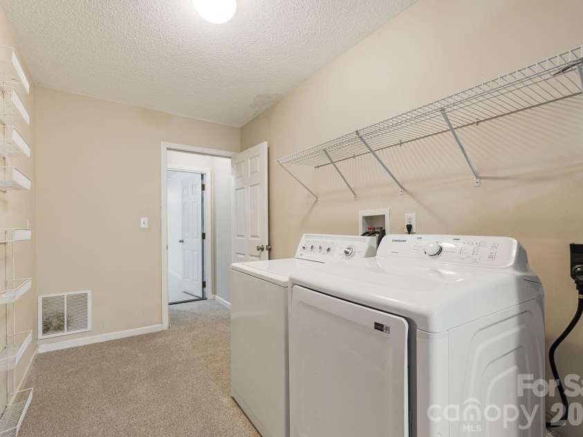 207 Christina Court, Asheville, NC 28806.  MLS# CAR4330846, YatesRealty ID 9023. Laundry