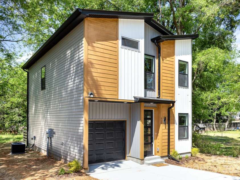 620 Palmer Avenue, Concord, NC 28027.  MLS# CAR4251530, YatesRealty ID 9023. 
