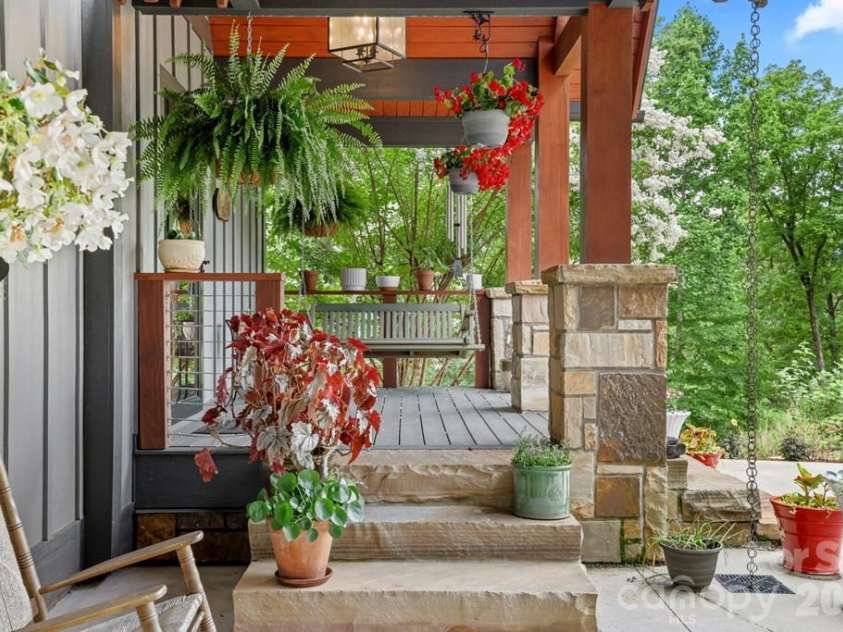 117 Amberleaf Way, Cullowhee, NC 28723.  MLS# CAR4358578, YatesRealty ID 9024. 
