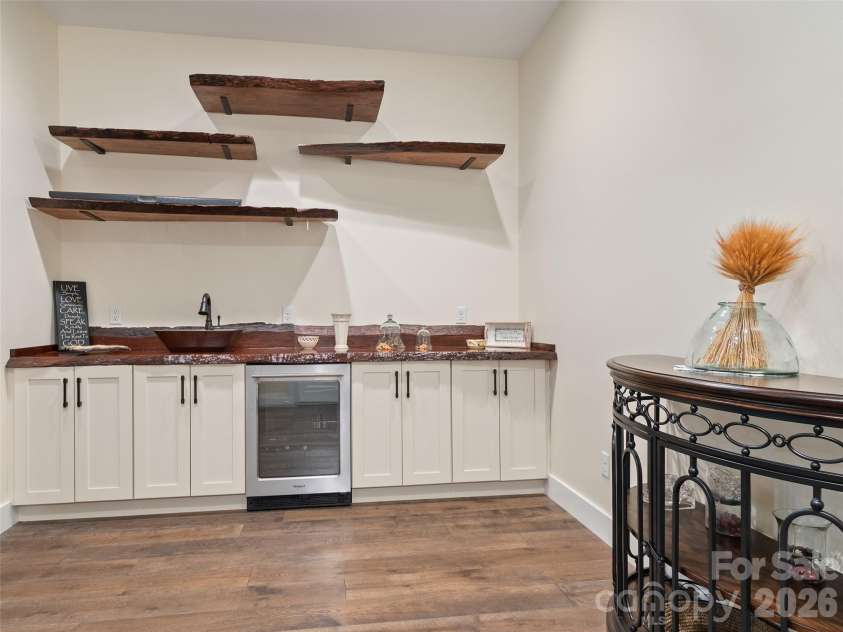 117 Amberleaf Way, Cullowhee, NC 28723.  MLS# CAR4425092, YatesRealty ID 9024. 