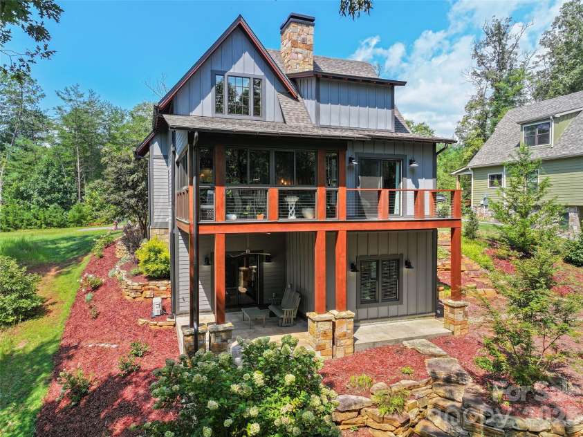 117 Amberleaf Way, Cullowhee, NC 28723.  MLS# CAR4425092, YatesRealty ID 9024. 