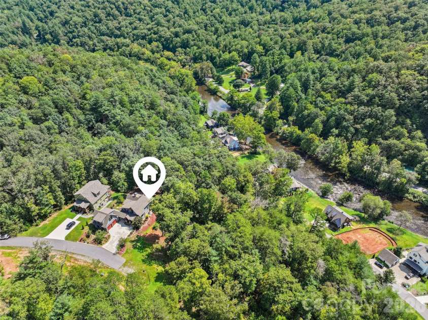 117 Amberleaf Way, Cullowhee, NC 28723.  MLS# CAR4425092, YatesRealty ID 9024. 
