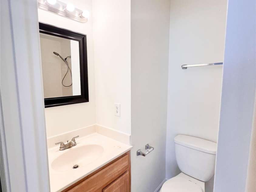 2609 Marmac Road, Charlotte, NC 28208.  MLS# CAR4230828, YatesRealty ID 9025. 