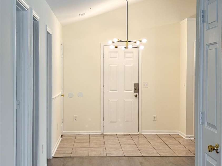 2609 Marmac Road, Charlotte, NC 28208.  MLS# CAR4230828, YatesRealty ID 9025. 
