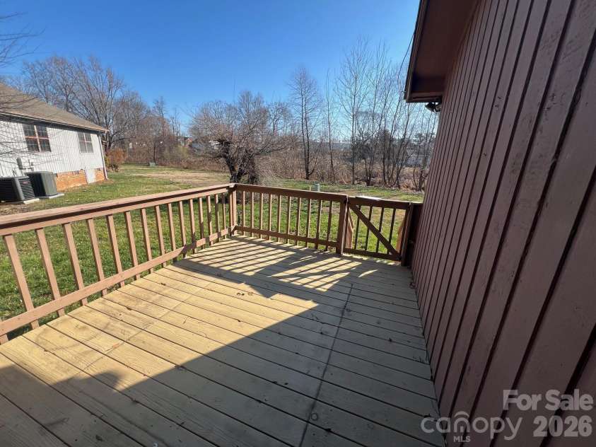 2774 Woodridge Drive, Fort Mill, SC 29715.  MLS# CAR4335405, YatesRealty ID 9025. 