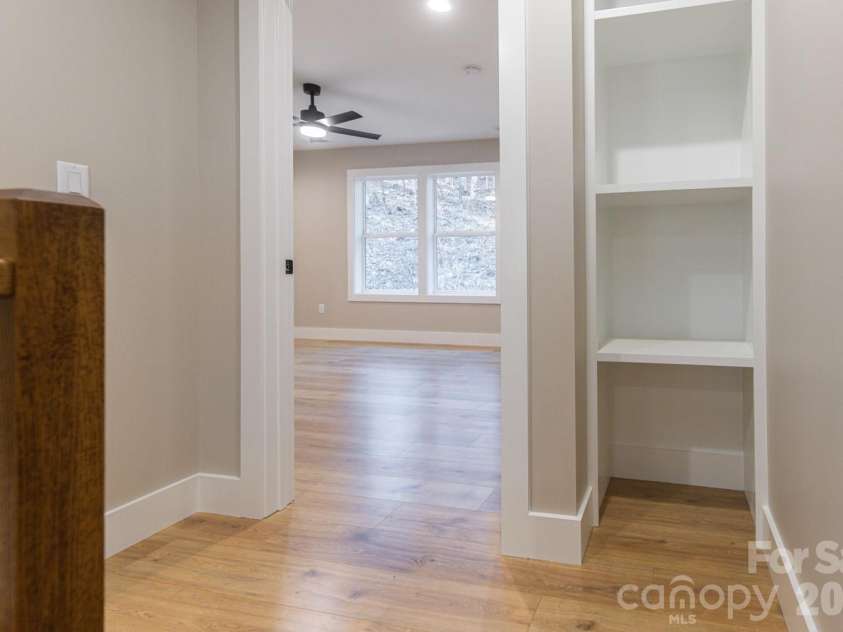 328 Bowditch Street, Burnsville, NC 28714.  MLS# CAR4332968, YatesRealty ID 9026. 