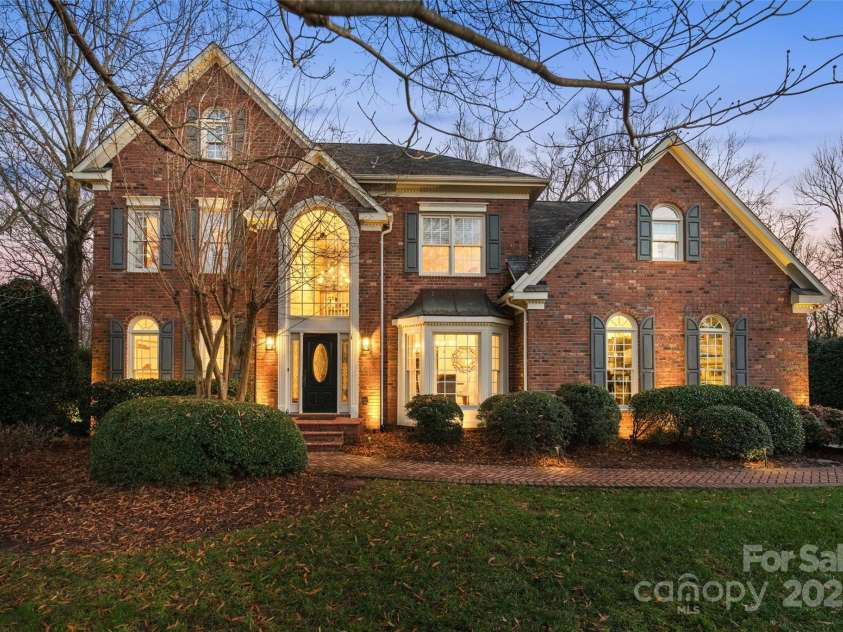 13101 Whisper Creek Drive, Charlotte, NC 28277.  MLS# CAR4207268, YatesRealty ID 9027. 