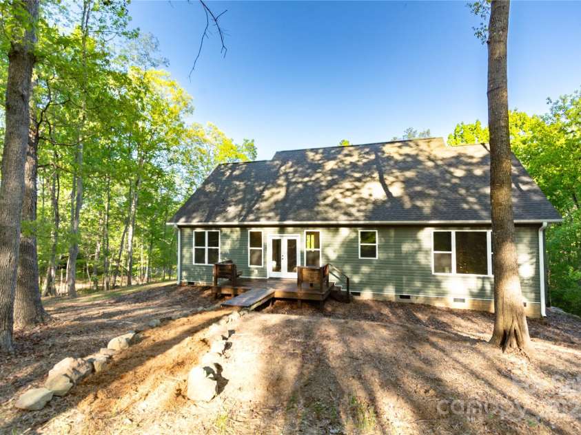 472 Oak Road, Norwood, NC 28128.  MLS# CAR4242164, YatesRealty ID 9028. 
