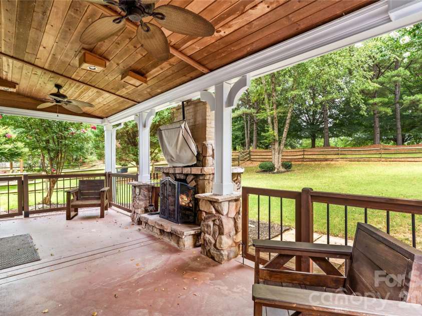 119 Middleton Place, Mooresville, NC 28117.  MLS# CAR4400680, YatesRealty ID 9029. 