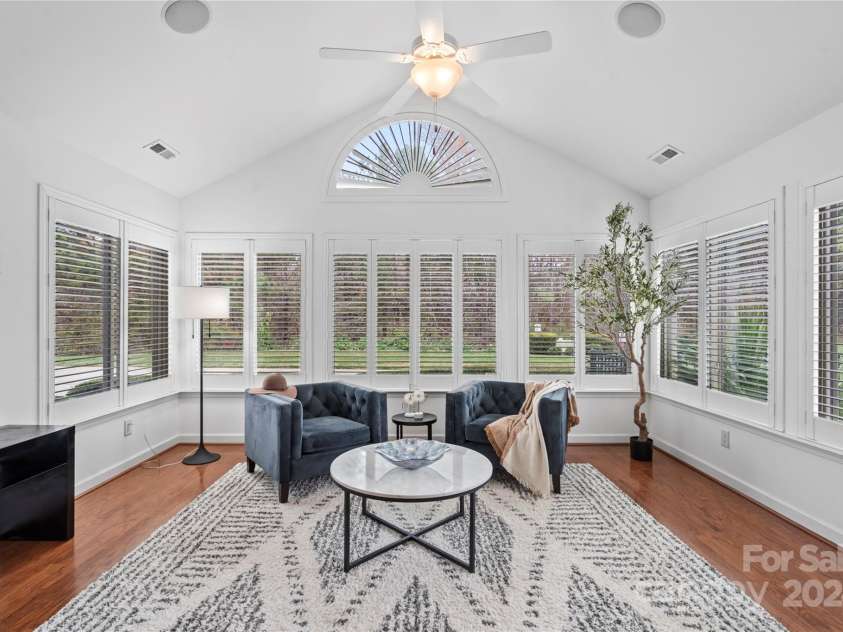 4875 Polo Gate Boulevard, Charlotte, NC 28216.  MLS# CAR4203380, YatesRealty ID 903. 