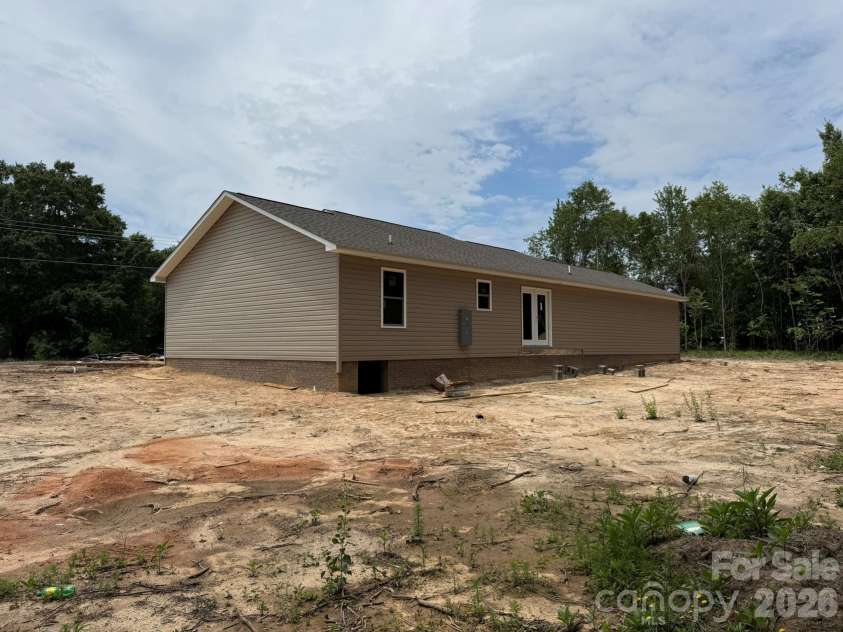 3014 Polkville Road, Shelby, NC 28150.  MLS# CAR4389131, YatesRealty ID 9030. 