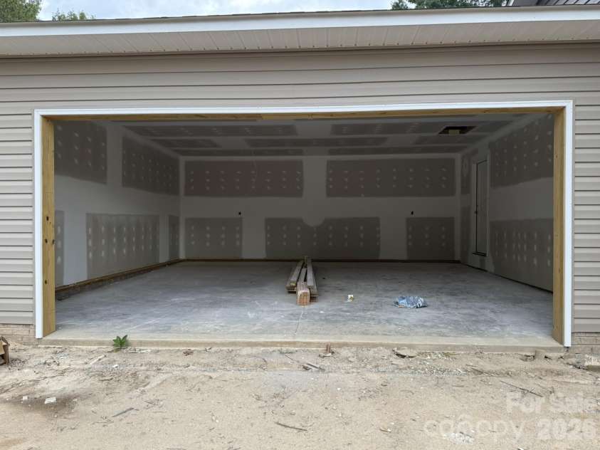 3014 Polkville Road, Shelby, NC 28150.  MLS# CAR4389131, YatesRealty ID 9030. 