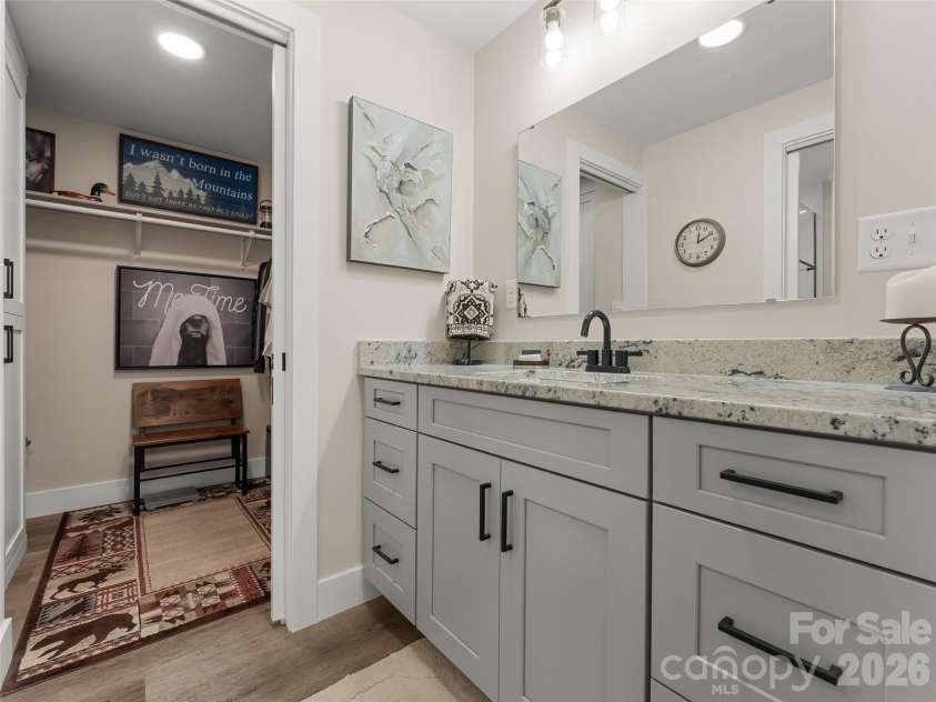 143 Carver Street, Brevard, NC 28712.  MLS# CAR4375520, YatesRealty ID 9032. 