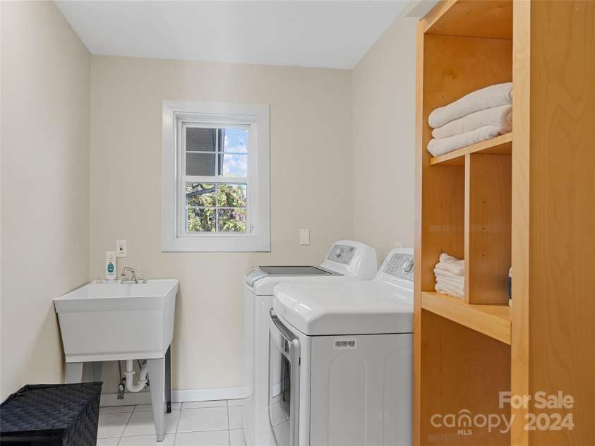 2627 Pea Ridge Road, Mill Spring, NC 28756.  MLS# CAR4202412, YatesRealty ID 9032. 